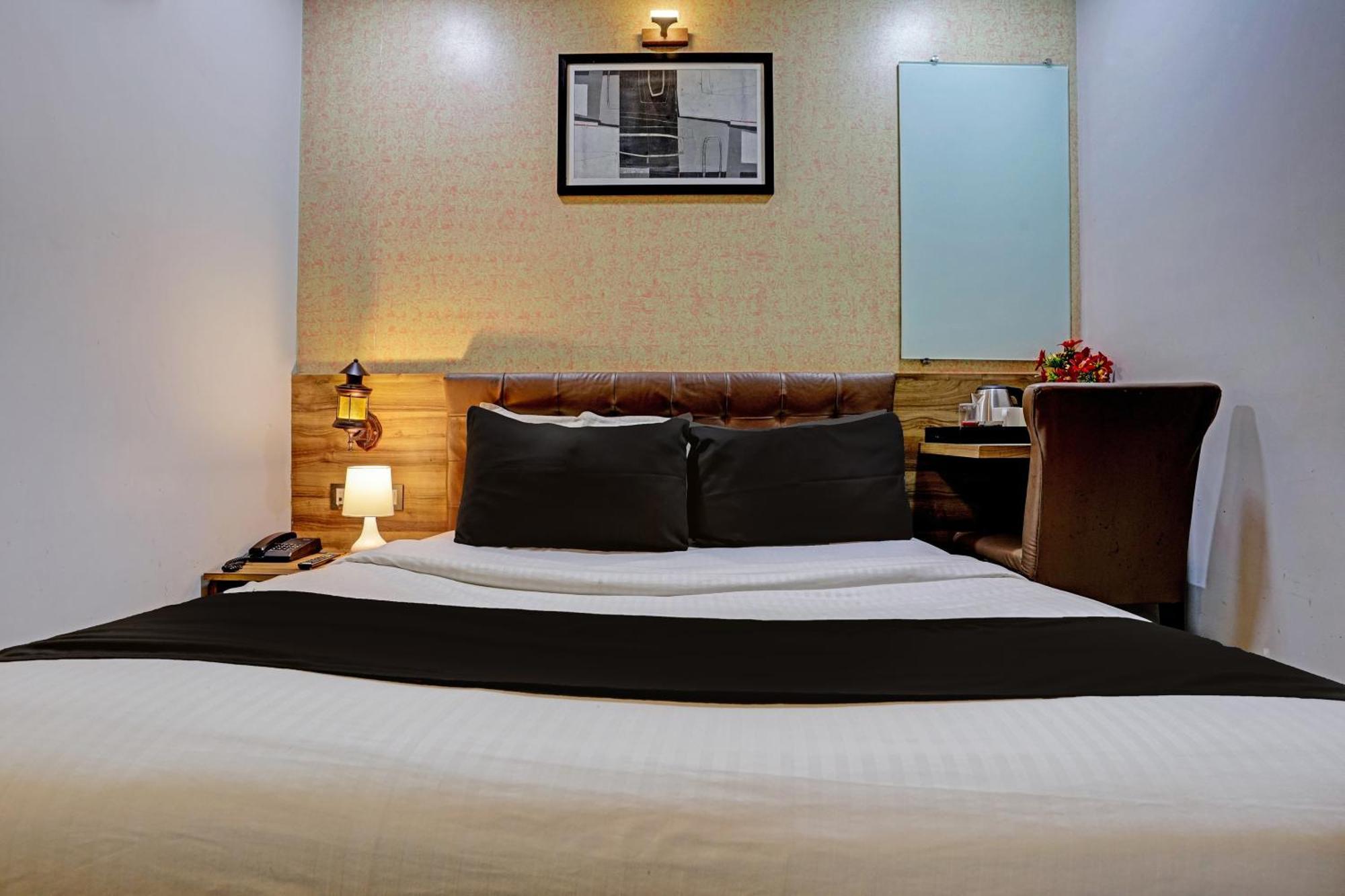 Hotel O Blue Inn Residence Near R City Mall Mumbai Dış mekan fotoğraf