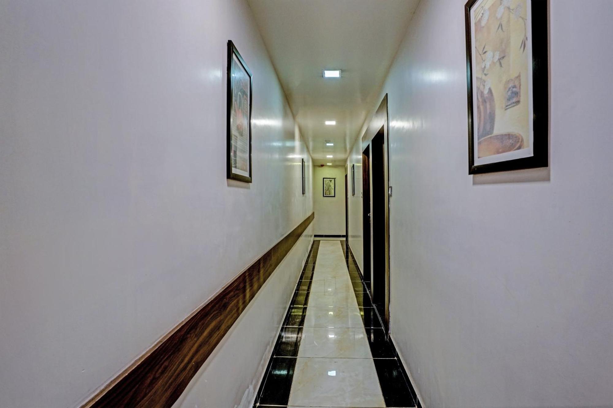 Hotel O Blue Inn Residence Near R City Mall Mumbai Dış mekan fotoğraf