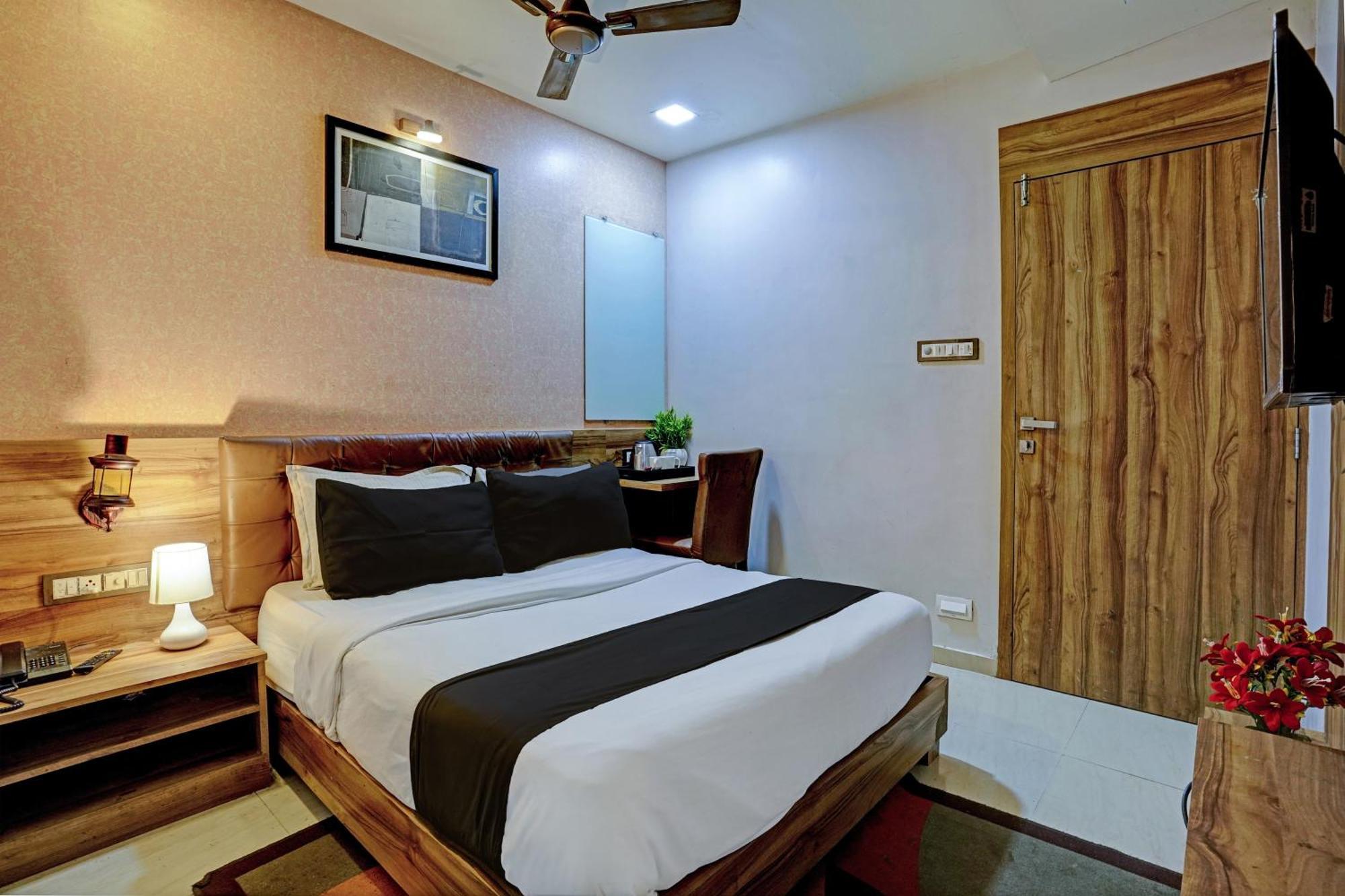 Hotel O Blue Inn Residence Near R City Mall Mumbai Dış mekan fotoğraf